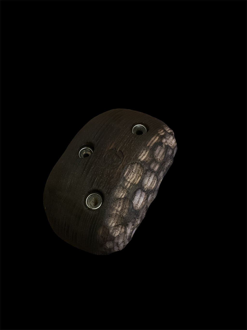 textured edge